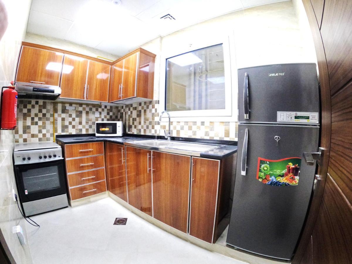 Karama Star Residence Дубай Екстериор снимка
