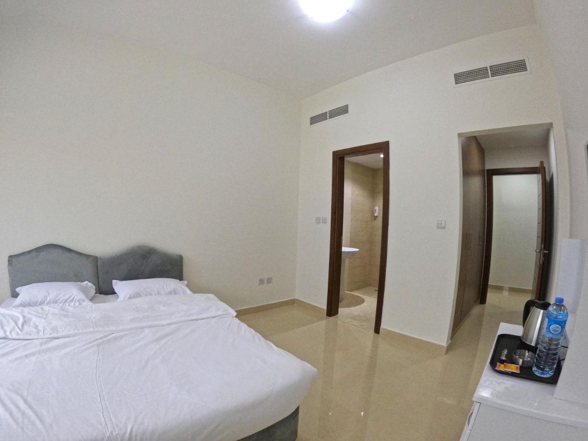 Karama Star Residence Дубай Екстериор снимка